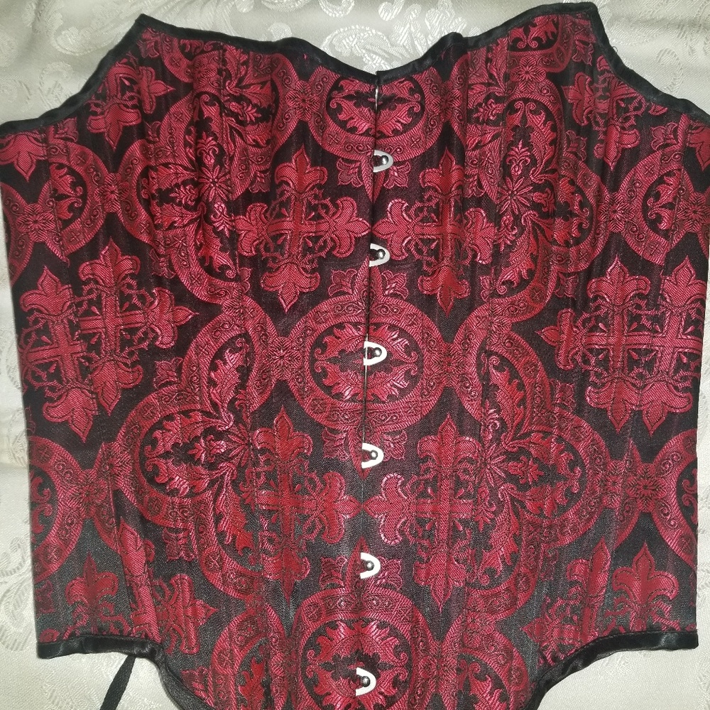 Black and red Corset